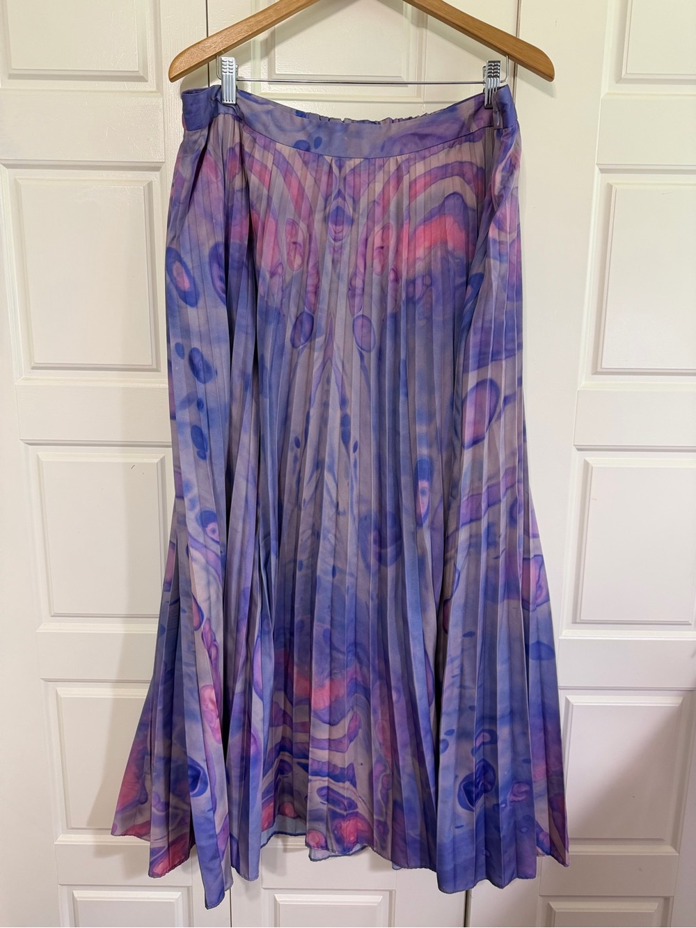 Anthropologie Lavender and Pink Watercolor Pleated Maxi Skirt